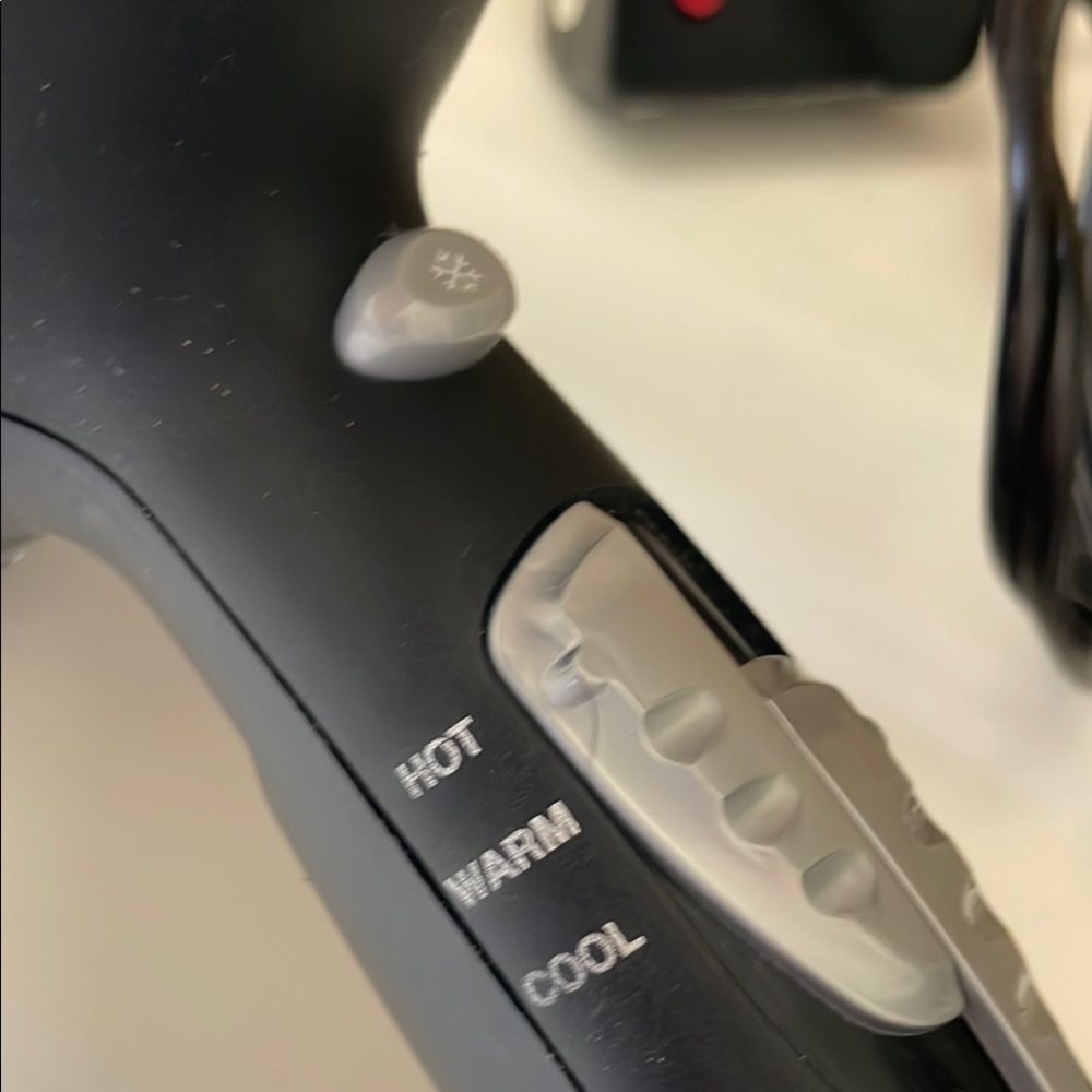 Revlon Black and Silver Hair Dryer - Picture 4 of 5